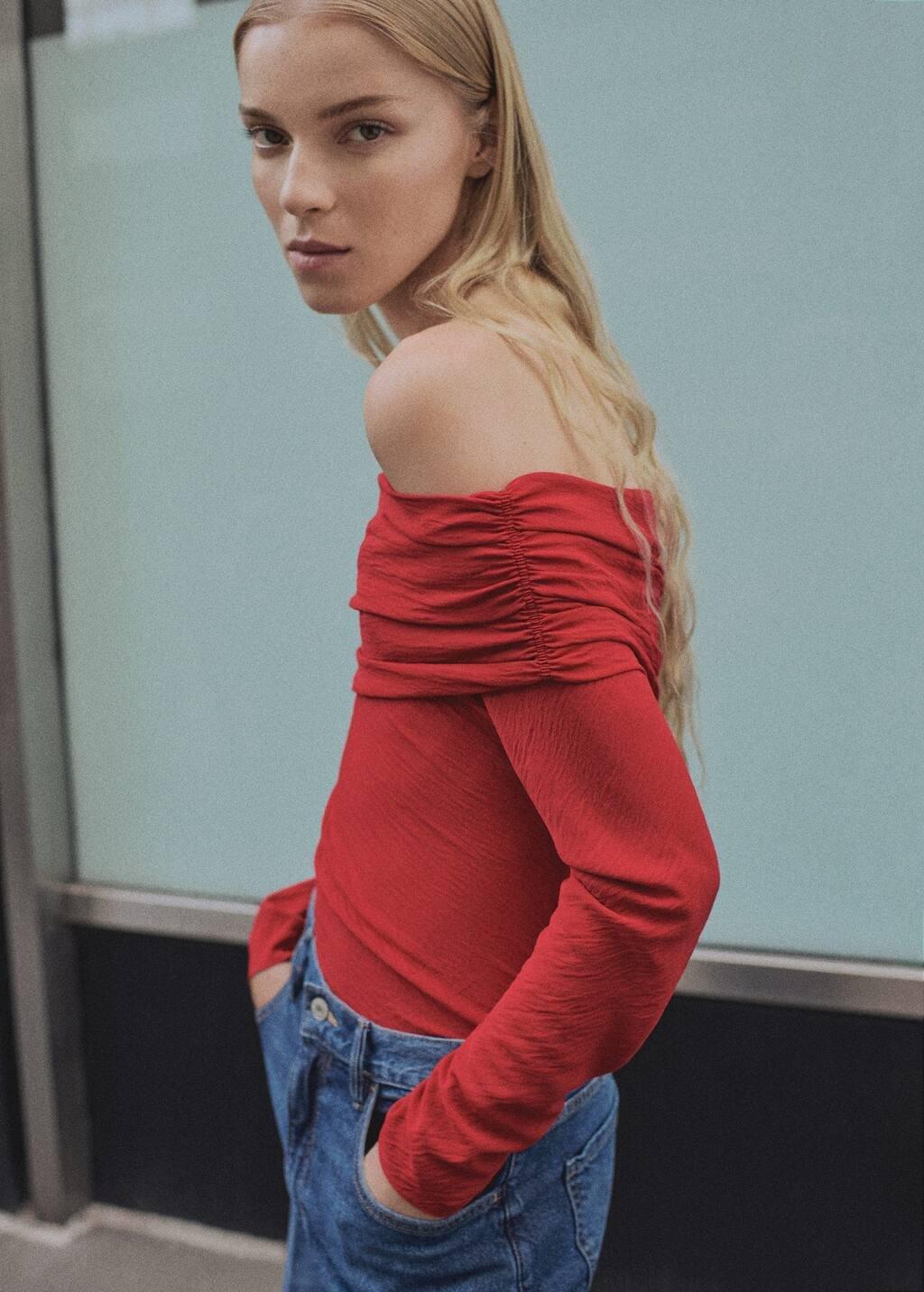 RED Off shoulders blouse, , large image number 0