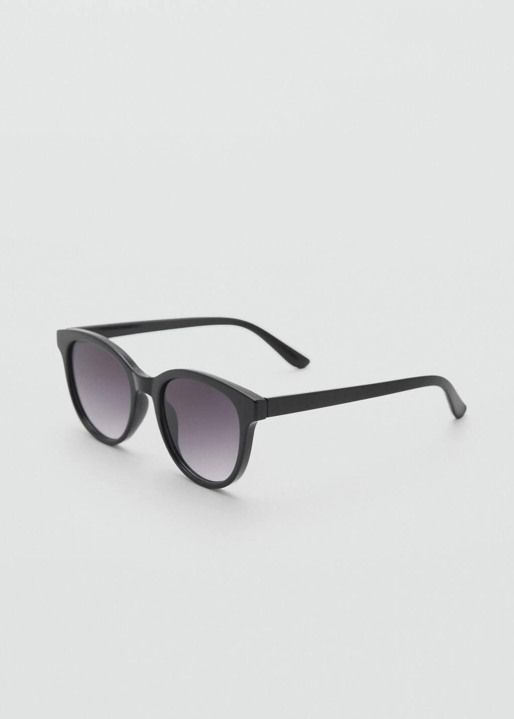Black Resin Frame Sunglasses, Black, large image number 0