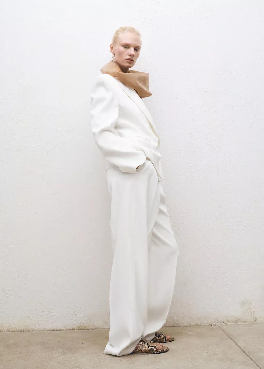 White Oversized Double-Breasted Suit Jacket, , large image number 3