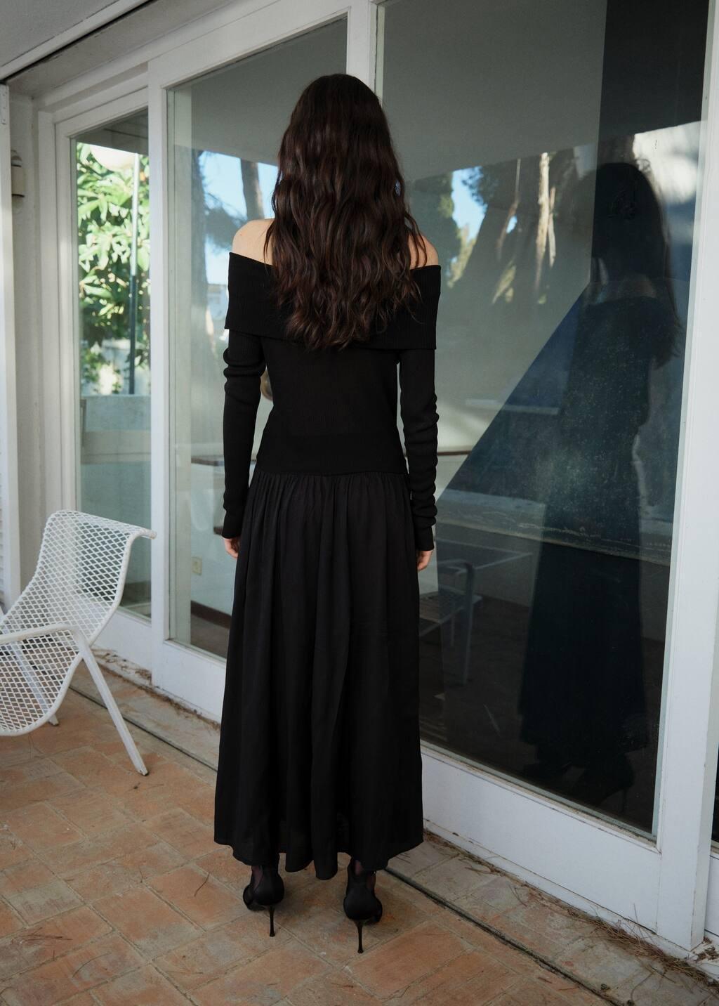 Black Off-The-Shoulder Knitted Dress, , large image number 3
