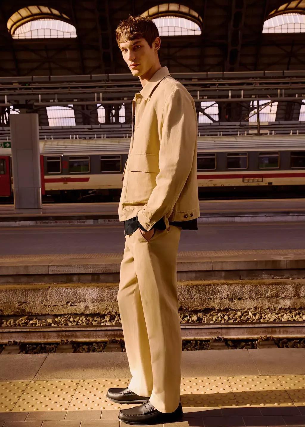 Beige Regular-Fit Linen Trousers, , large image number 5