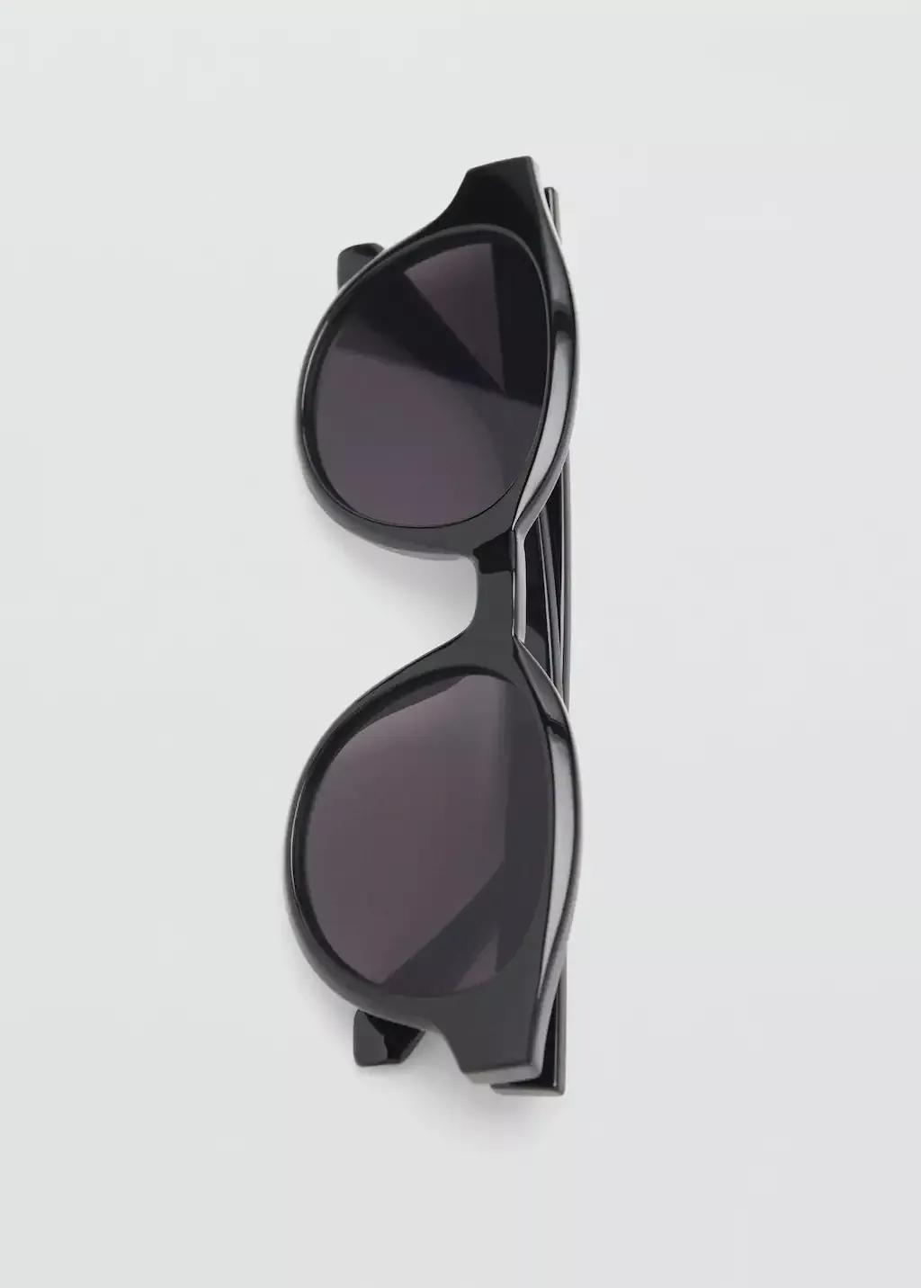 Black Resin Frame Sunglasses, Black, large image number 2