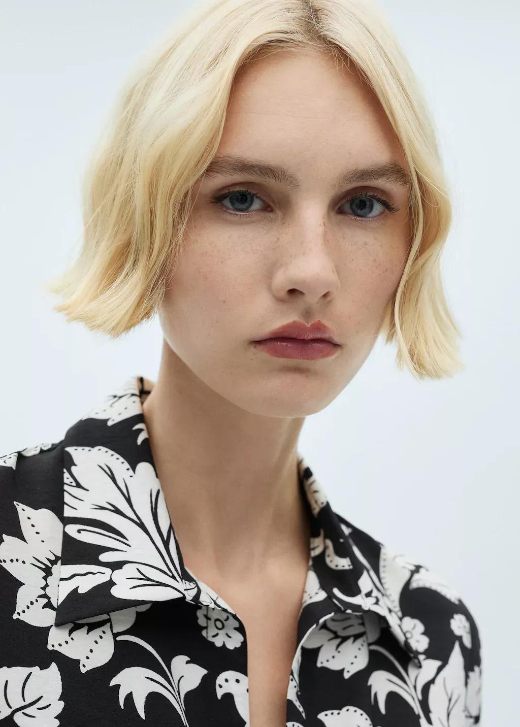 Black Floral Blouse Cropped, , large image number 1