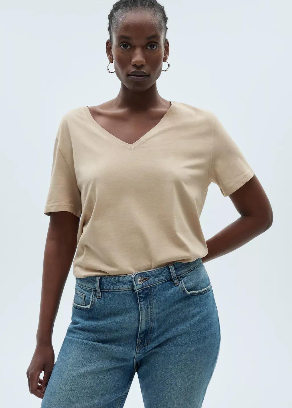 Beige Short-Sleeved V-Neck T-Shirt, , large image number 5