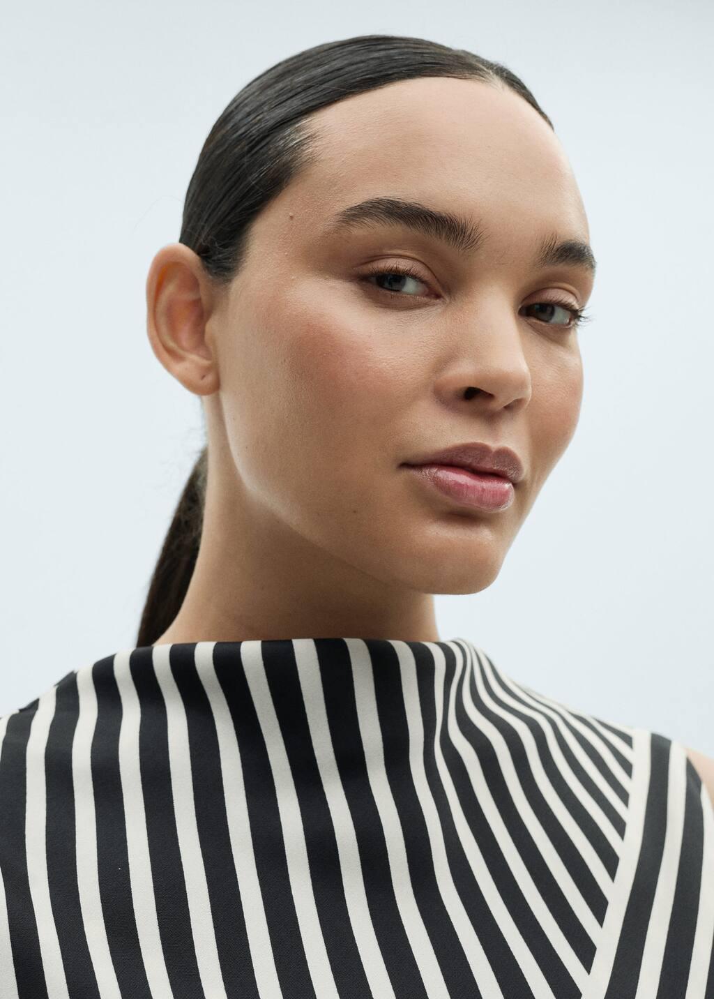 Black Striped Perkins-Neck Blouse, , large image number 4