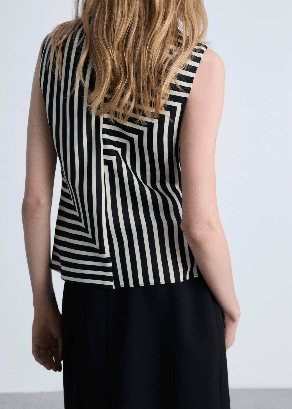 Black Striped Perkins-Neck Blouse, , large image number 7