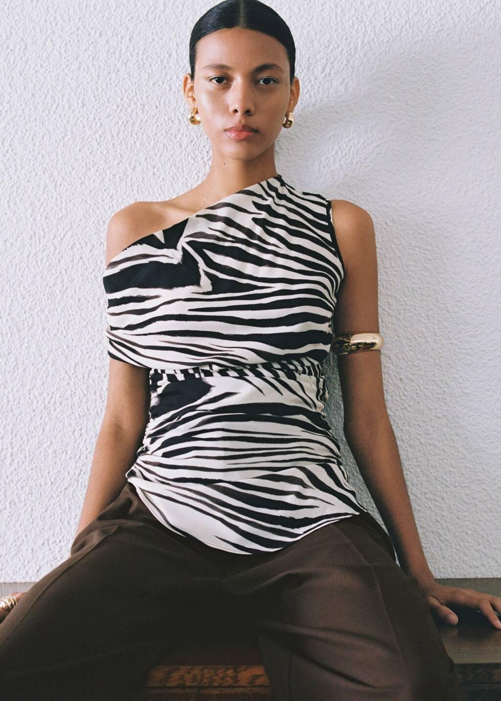 Beige Animal Print Crop Top, , large image number 3