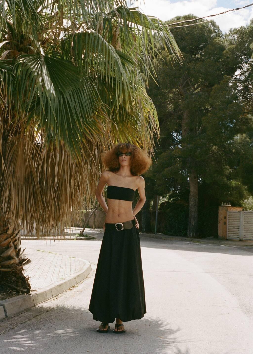 Black Flared Skirt With Puffed Hem, , large image number 5