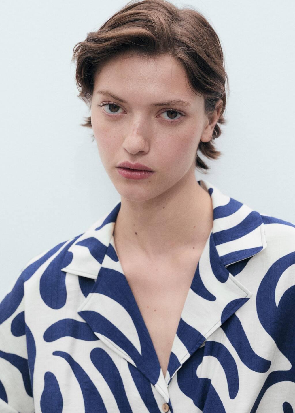 White Printed Crop Shirt With Knot Detail, , large image number 1