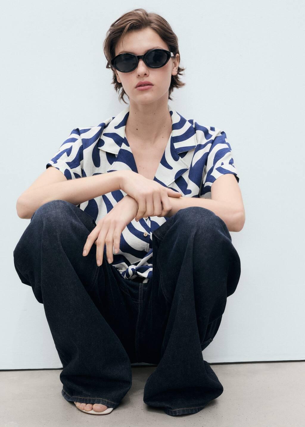 White Printed Crop Shirt With Knot Detail, , large image number 2