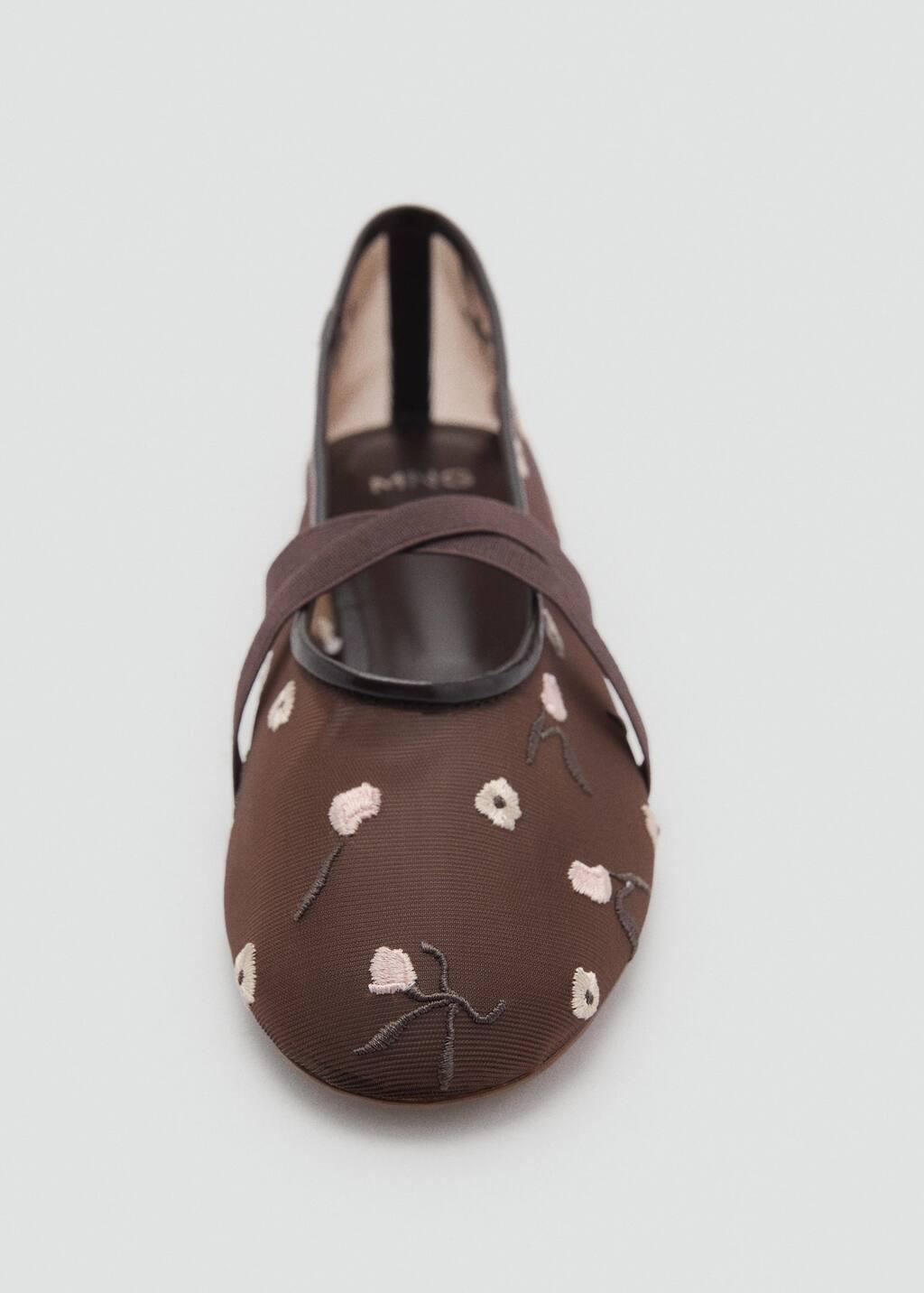 Brown Ballerina Flats With Cross Straps With Embroidered Flowers, , large image number 2