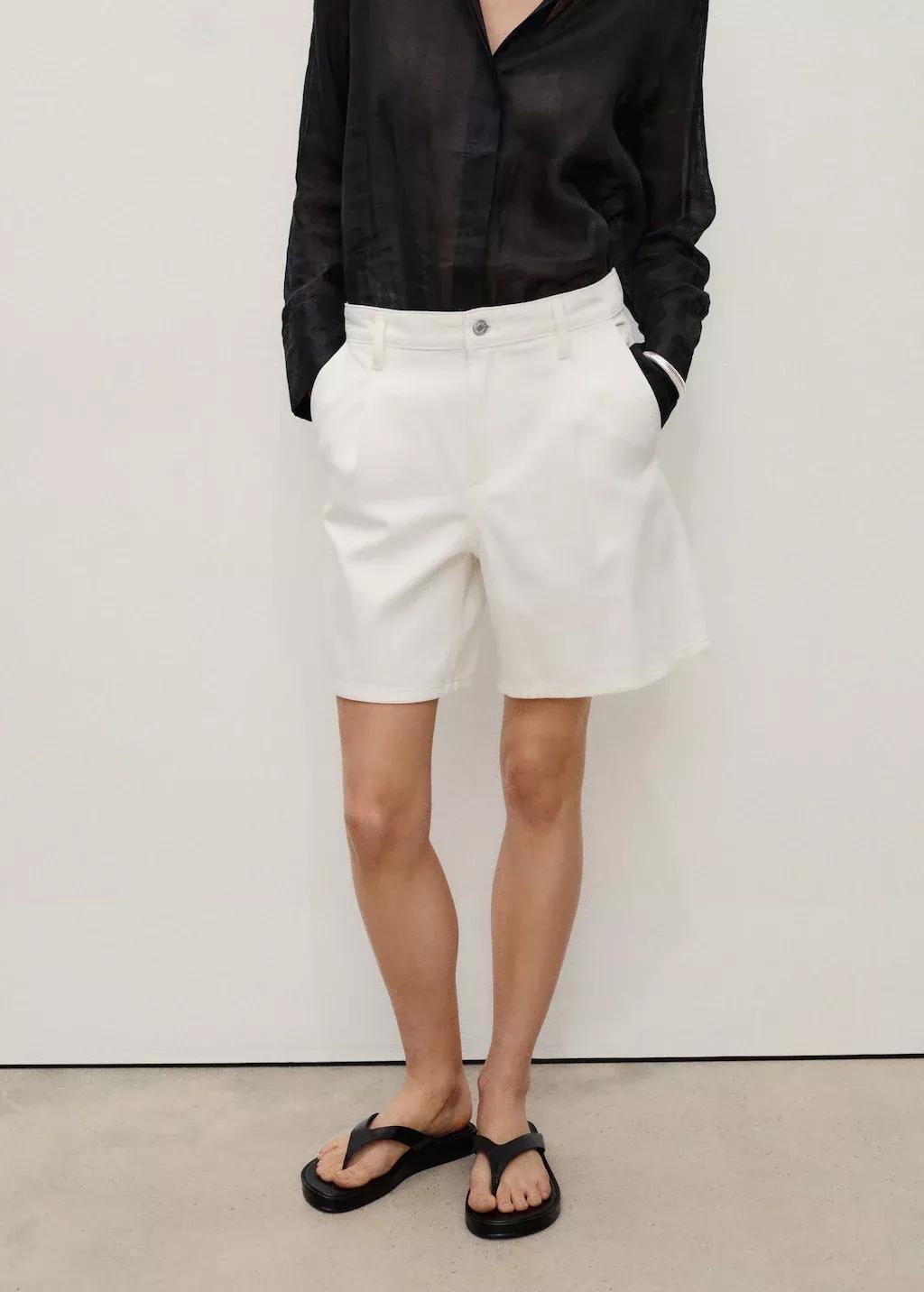 NATURAL WHITE Mid-rise denim bermuda shorts with pleats, , large image number 0