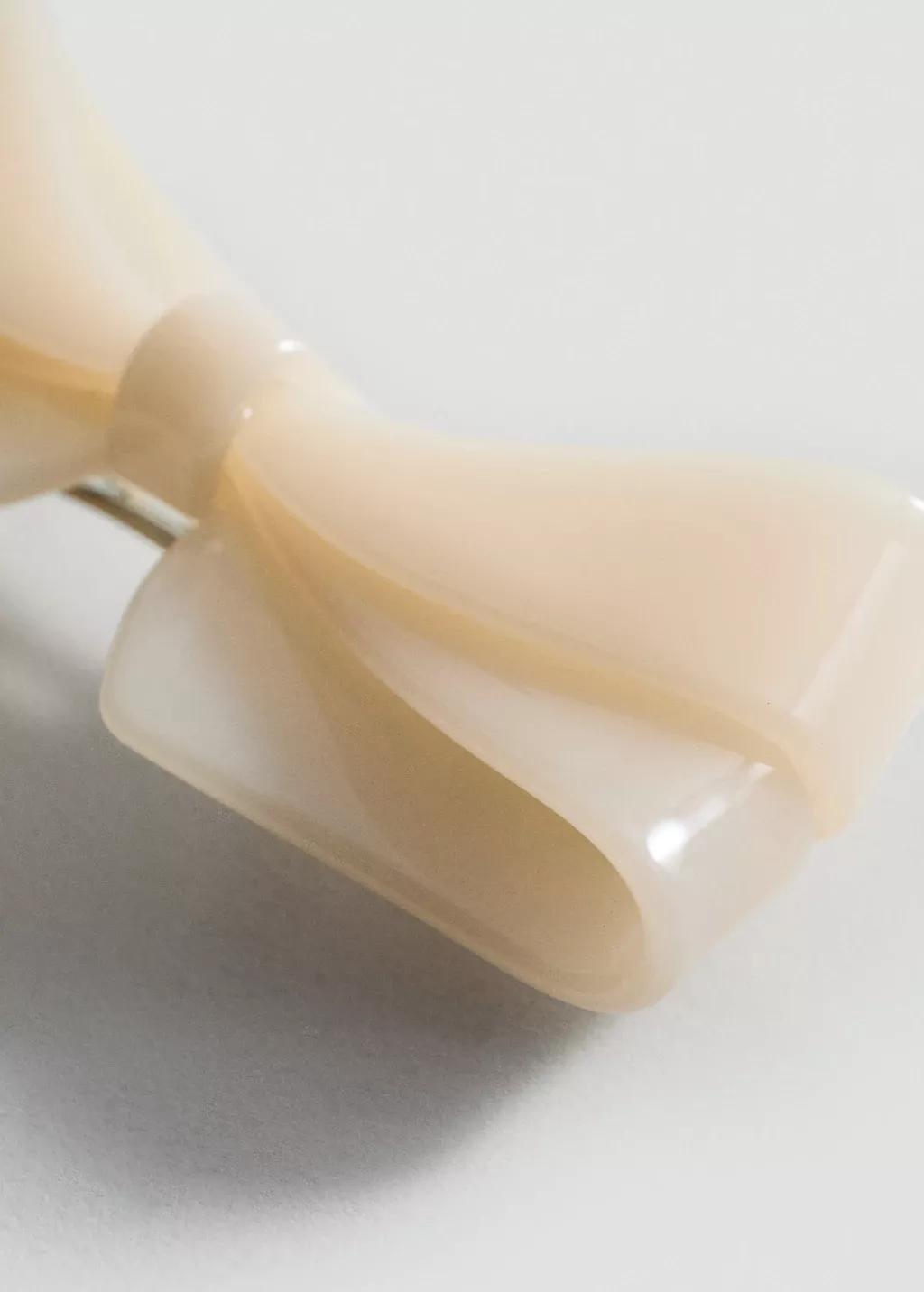 White Bow Hairclip, Natural White, large image number 1
