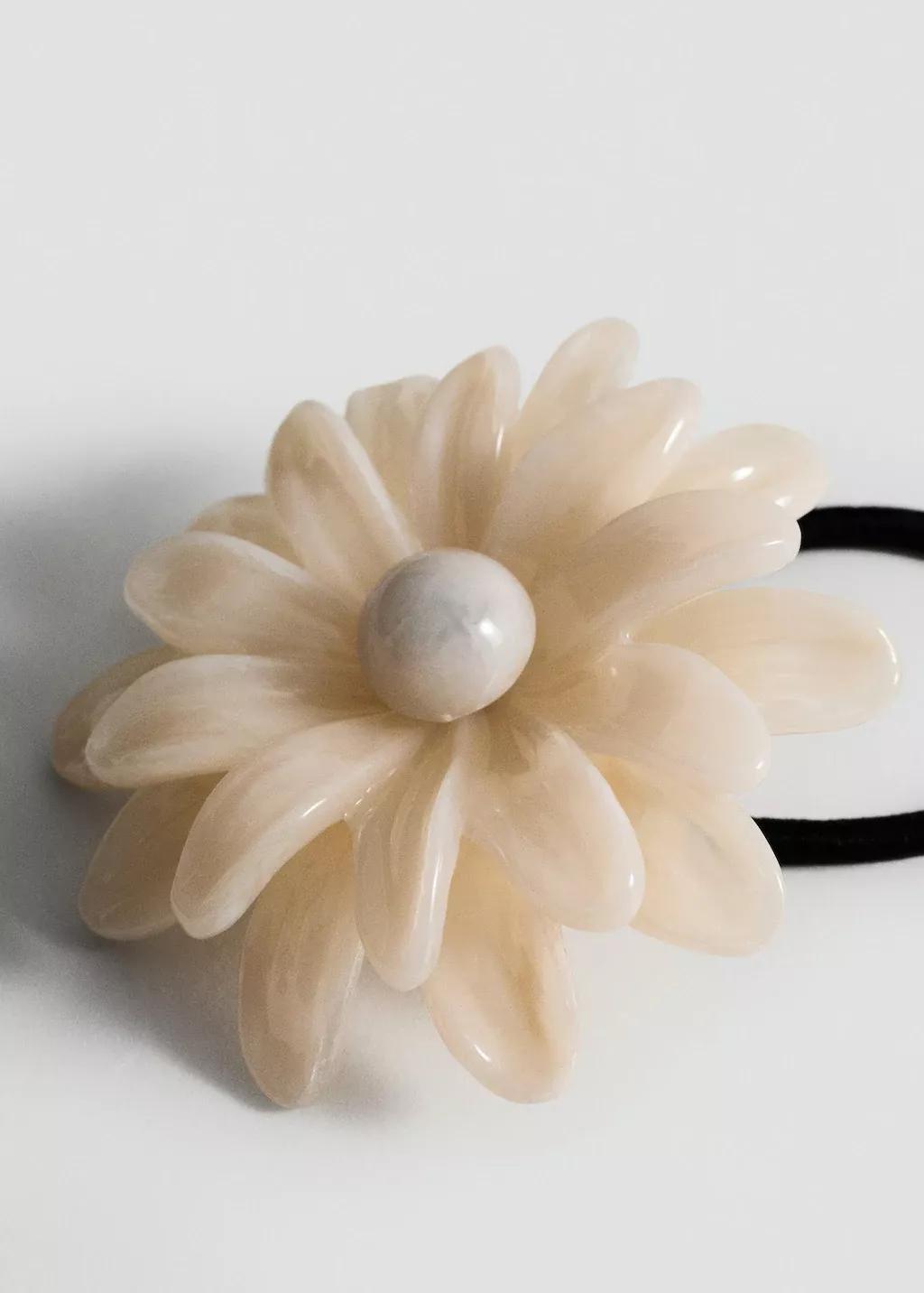 Beige Rubber With Flower Detail, 0201_05, large image number 0