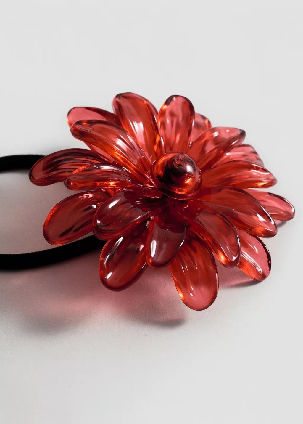 Red Rubber With Flower Detail, , medium