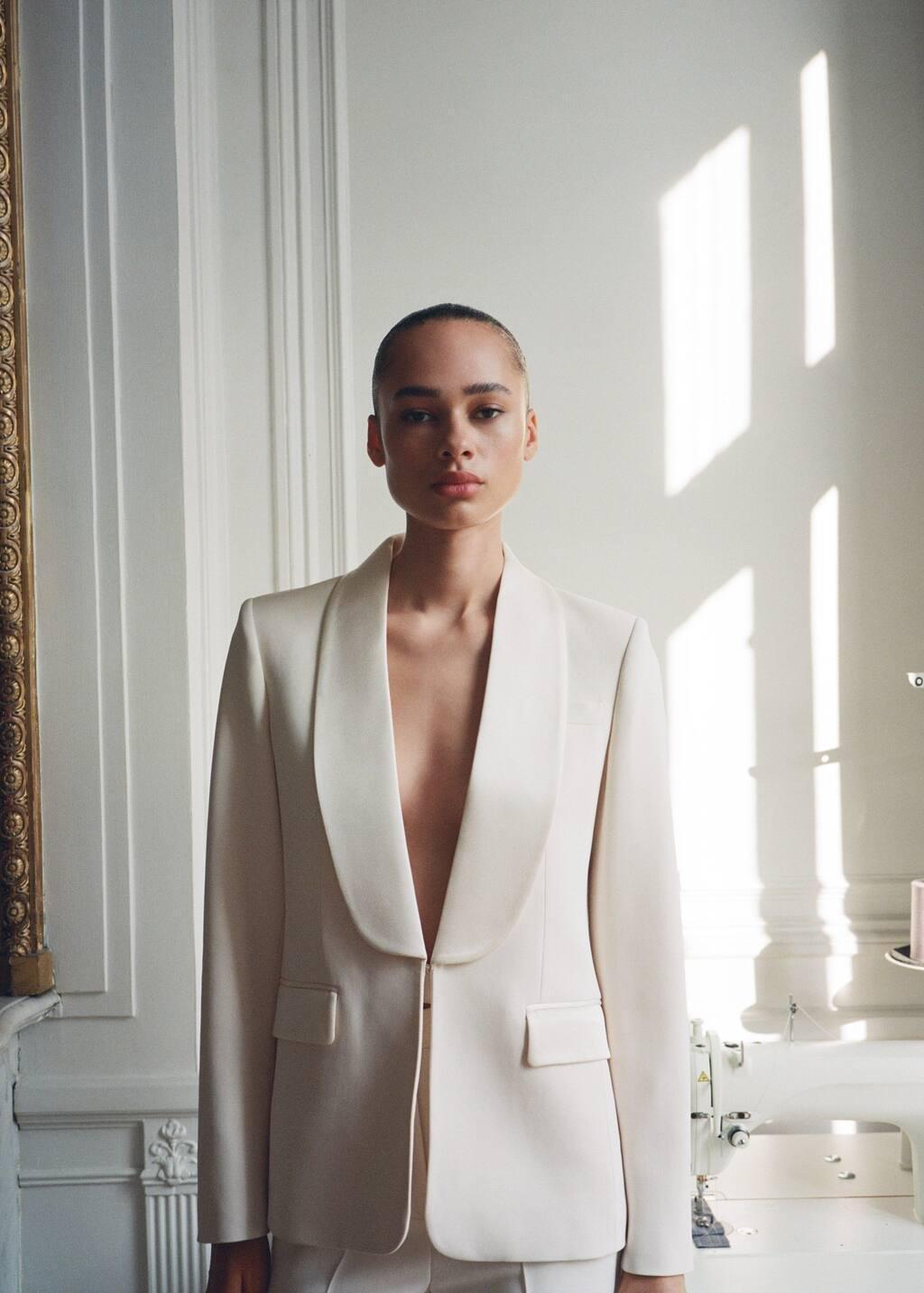 White Suit Jacket With Satin Lapels, , large image number 3