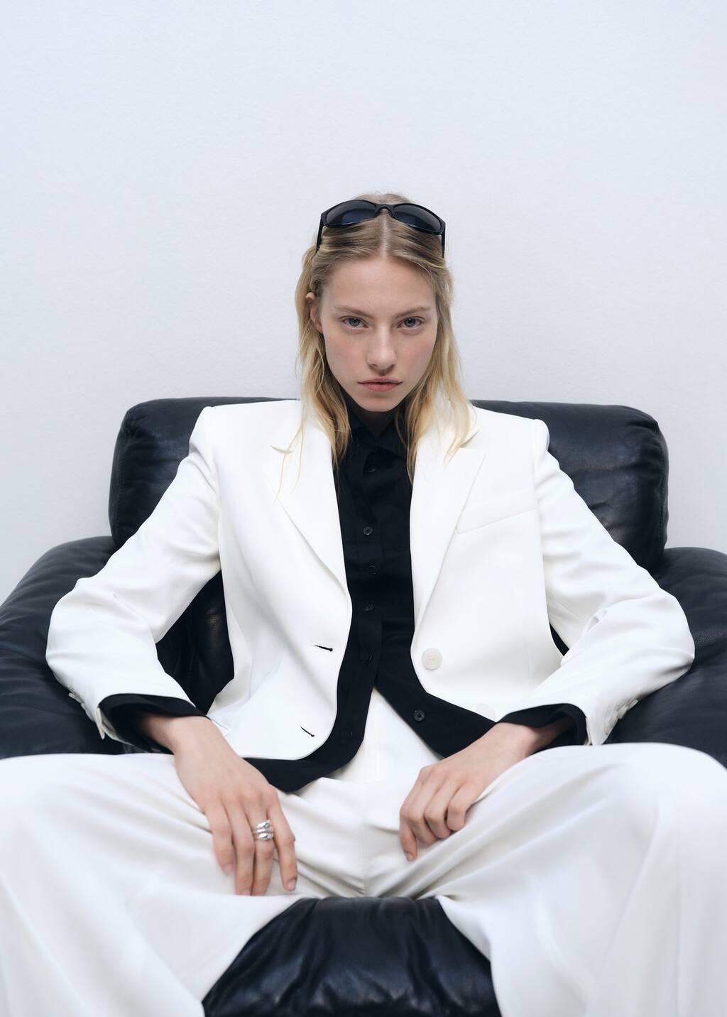 White Straight Button Suit Blazer, , large image number 2