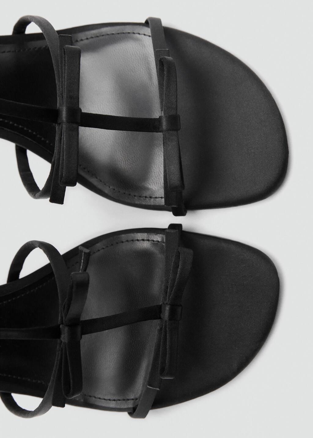 Black Strappy Heeled Sandals With Bow Detail, , large image number 4