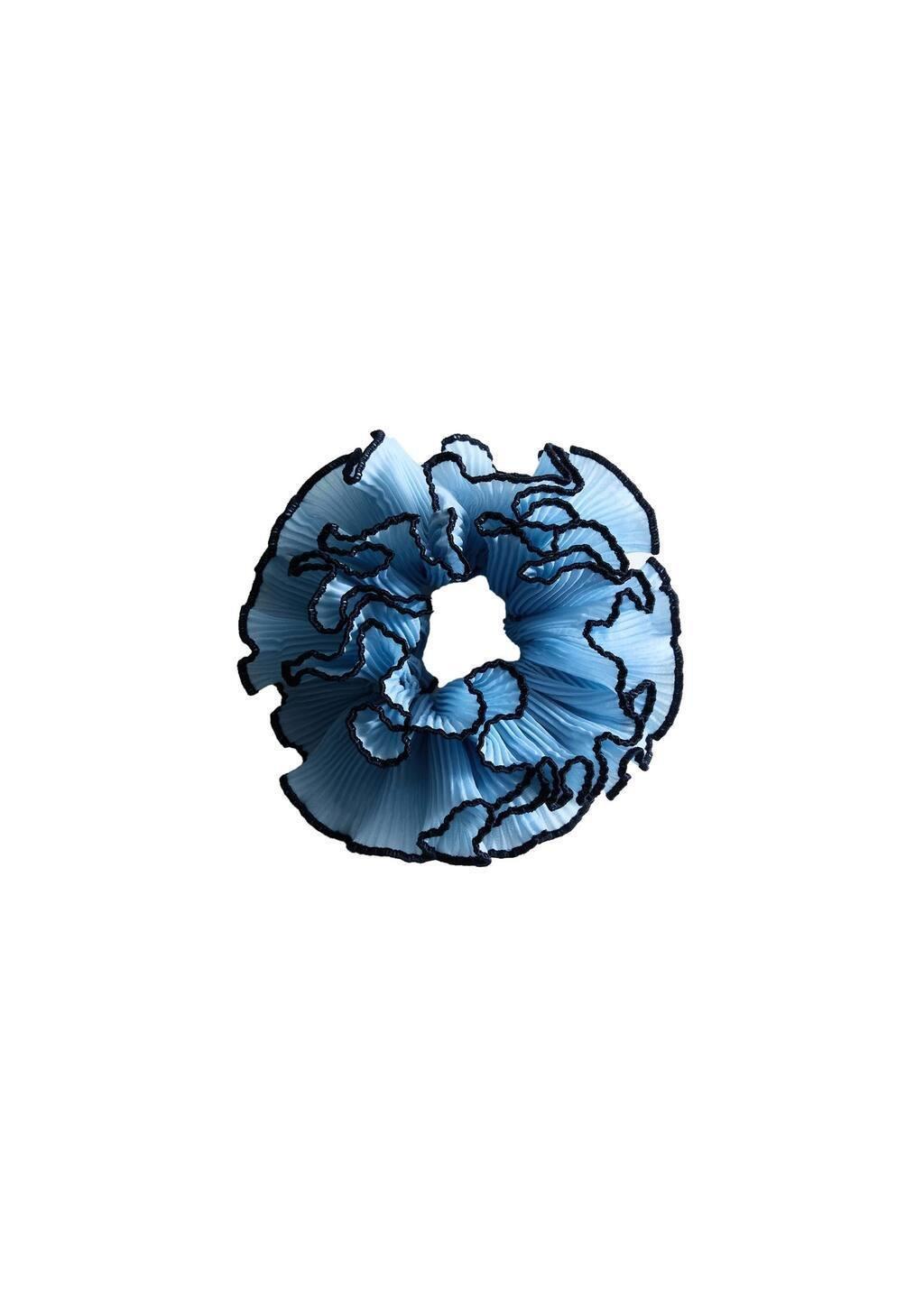 Blue Flower Scrunchie With Contrasting Trim, 0201_52, large image number 1