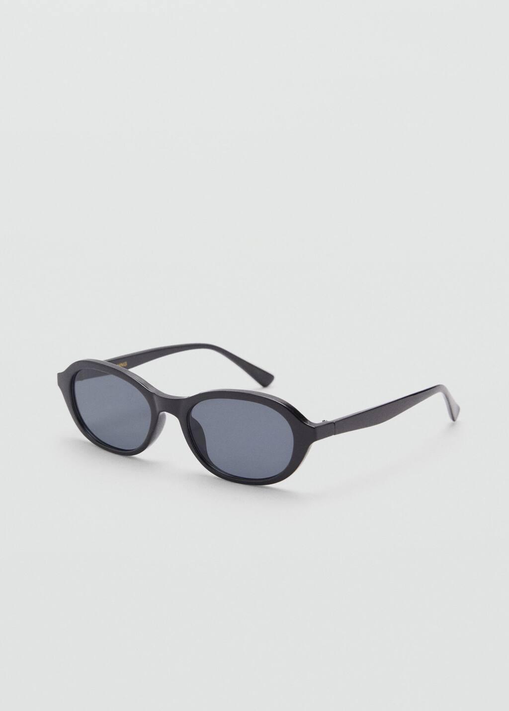 Black Oval Frame Sunglasses, Black, large image number 0