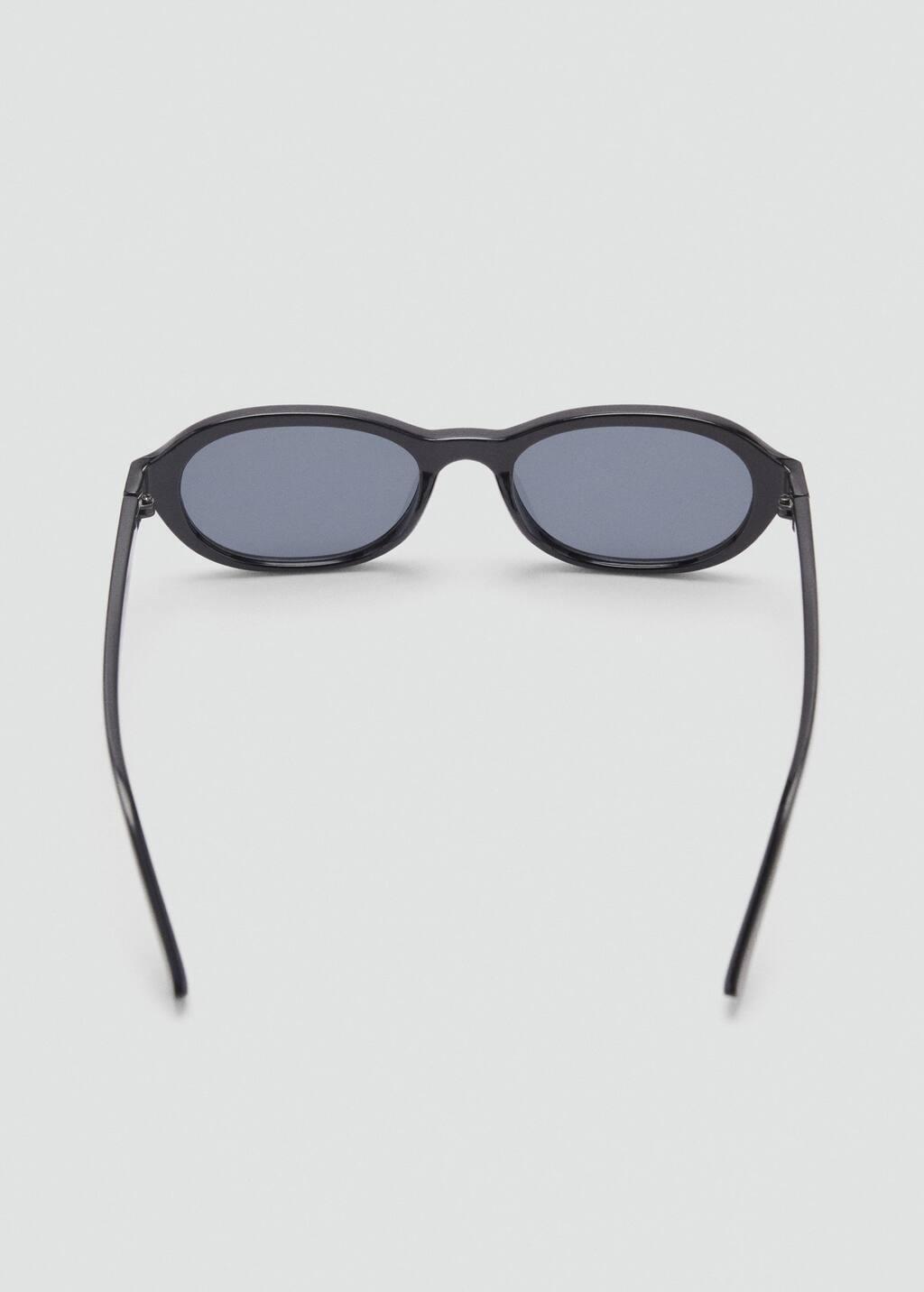Black Oval Frame Sunglasses, Black, large image number 1