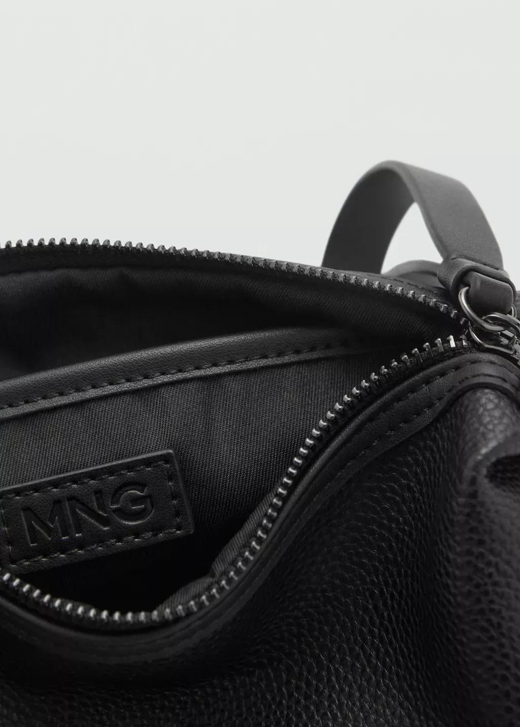 Black Grained Cosmetic Bag With Contrast Handle, Black, large image number 3