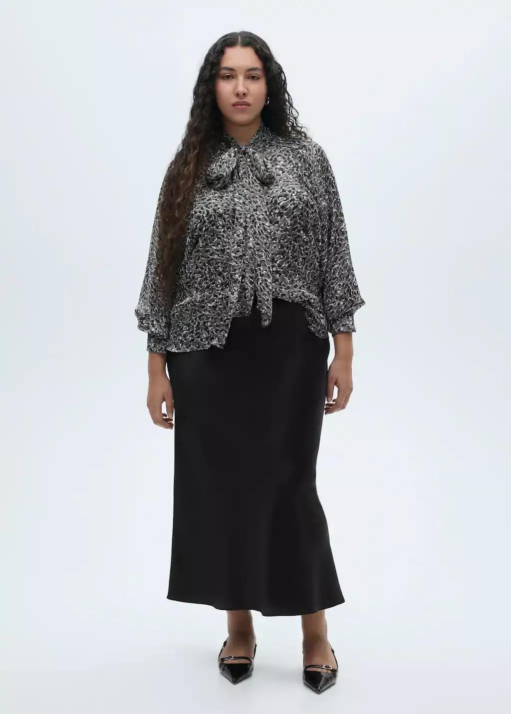 Black Leopard-Print Blouse With Collar And Bow, , large image number 3