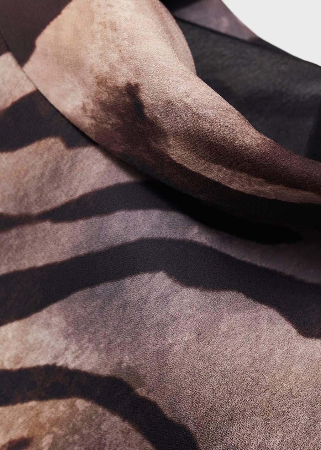 Brown Short Satin Animal Print Dress, , large image number 3