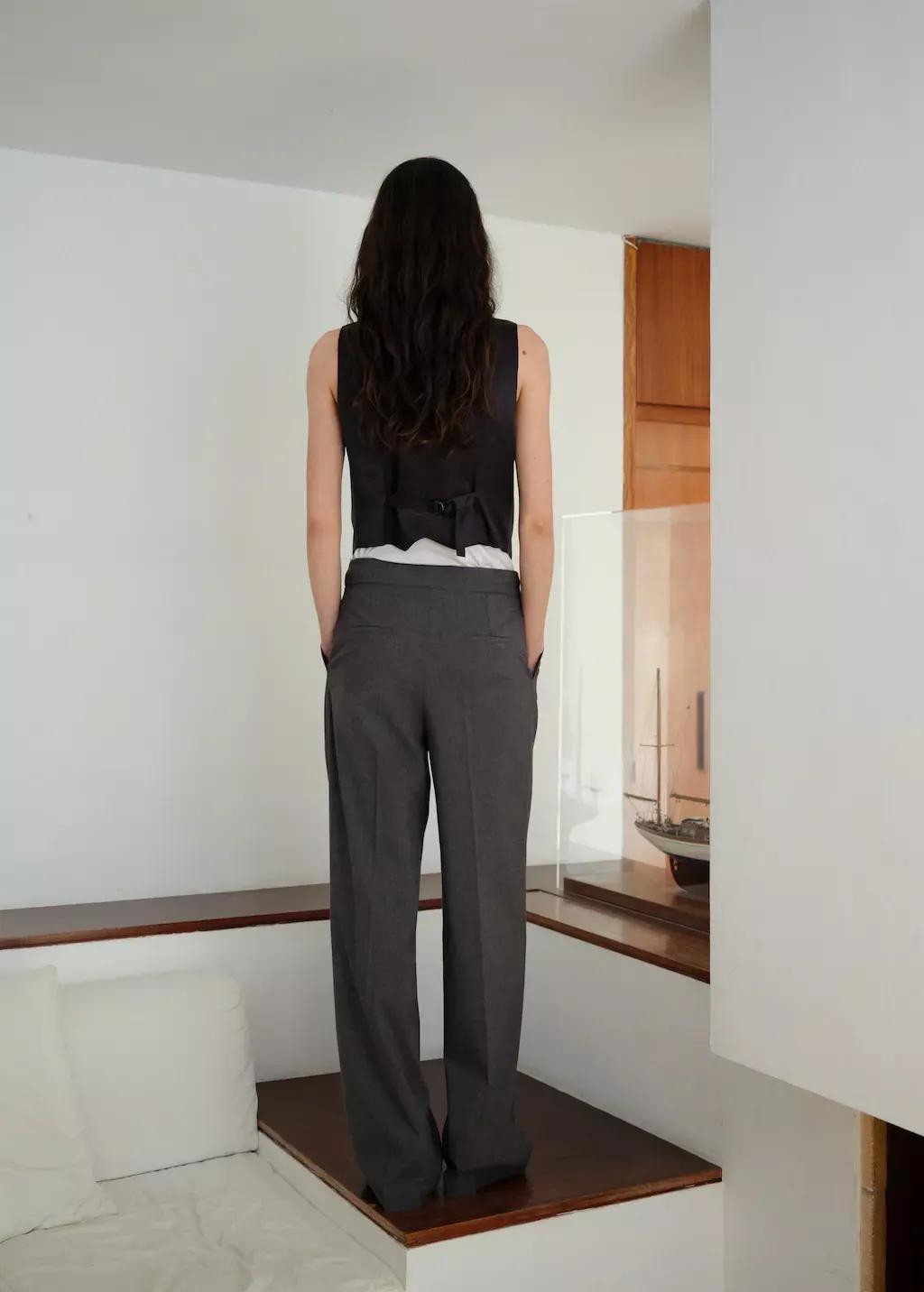 Grey Gilet With Adjustable Belt, , large image number 6