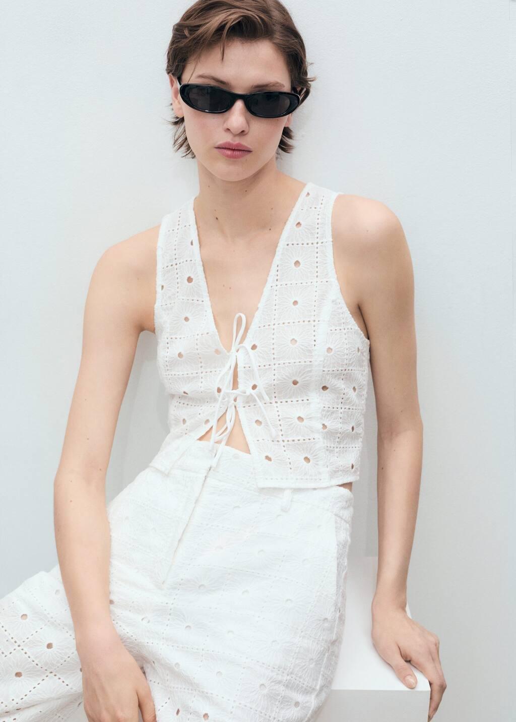 White Embroidered Cotton Waistcoat With Bows, , large image number 2