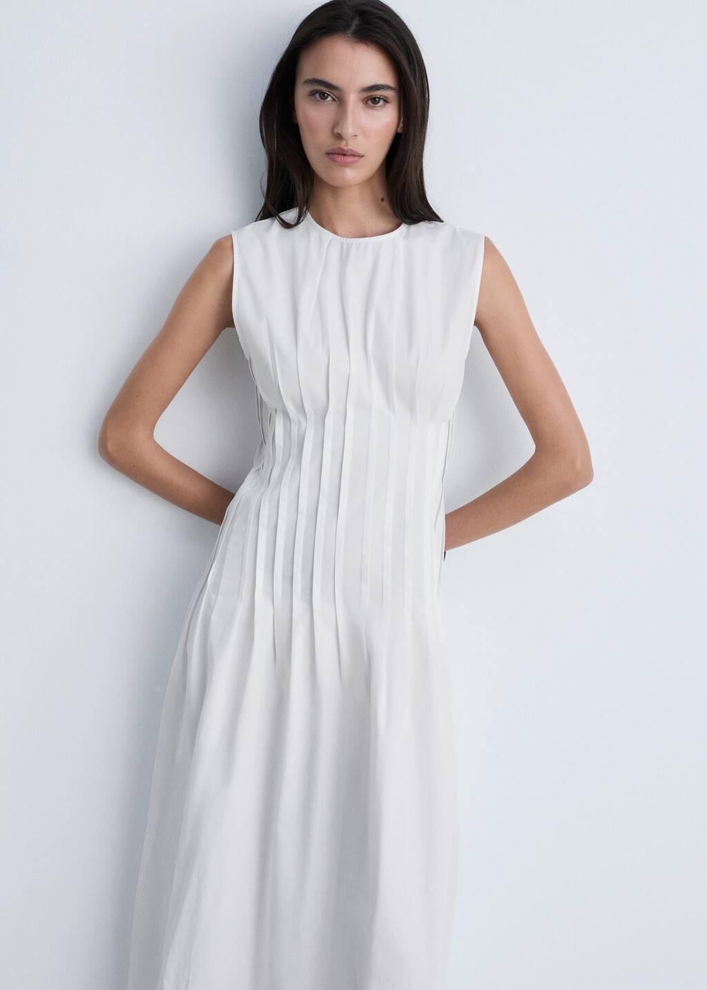 White Textured Pleated Midi, , large image number 0