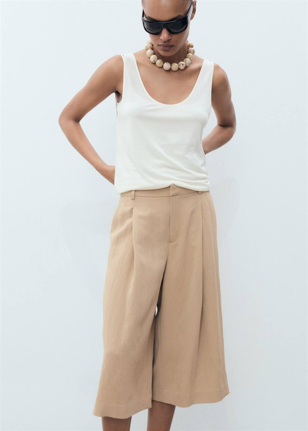 Beige Lyocell Pleated Bermuda Shorts, , large image number 2