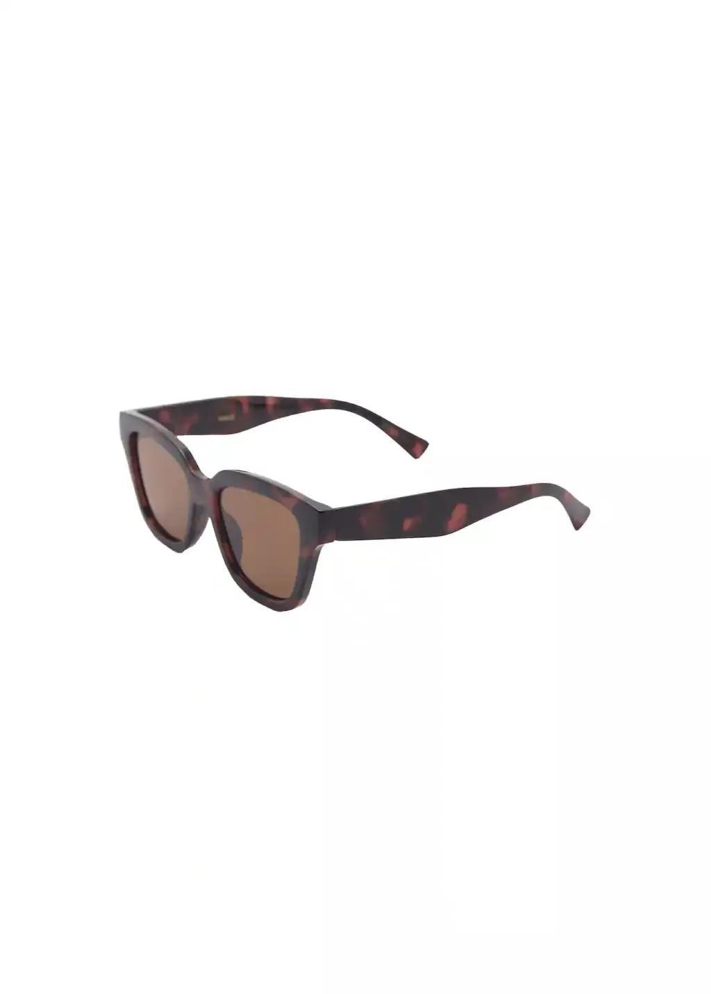 Brown Resin Frame Sunglasses, Dark Brown, large image number 2