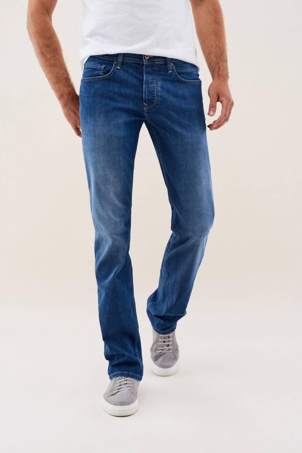 Blue Navarro Straight Jeans In Medium-Dark Rinse, , large image number 1