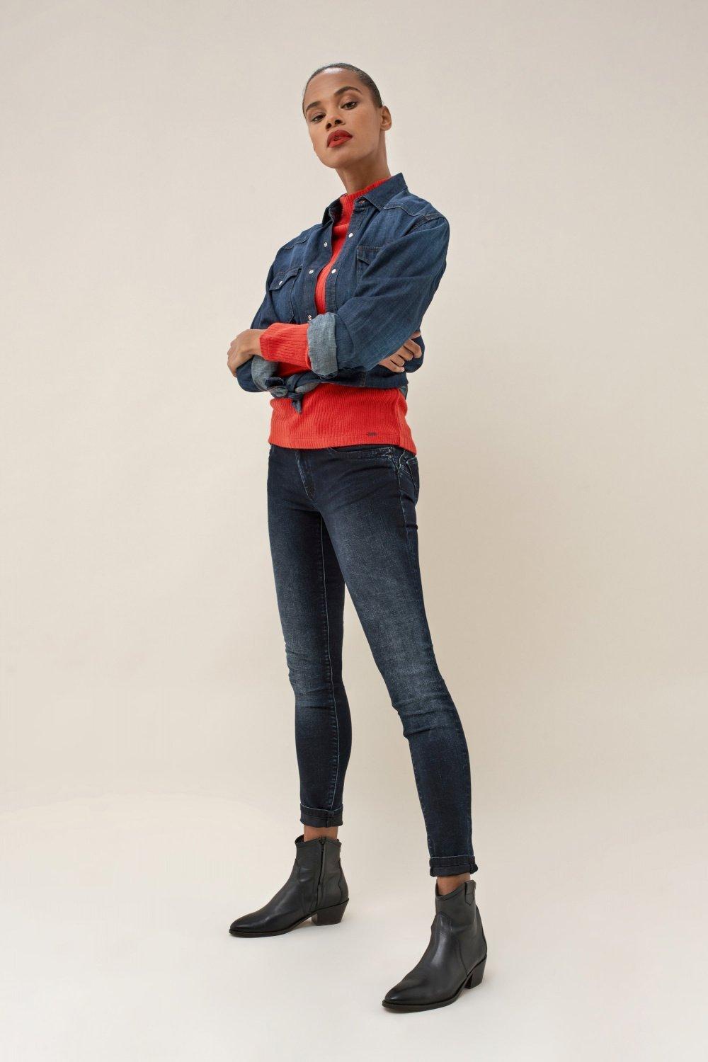 Red Shirt With A High Collar And Button Details, Women, Red, large image number 1