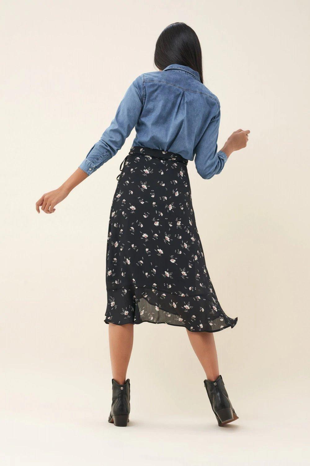 Black Floral Frilly Midi Skirt, , large image number 3