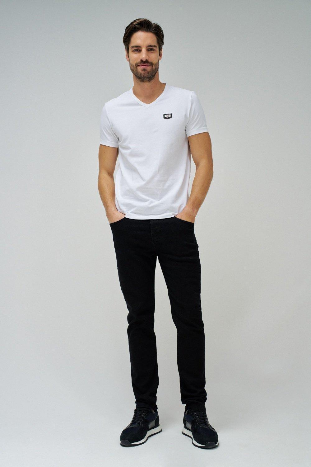 White Metal Badge T-Shirt, Men, , large image number 5