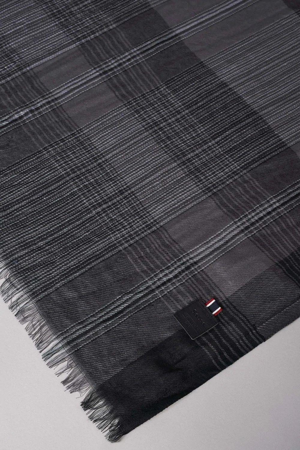 Black Soft Fine-Streaked Stripe Scarf, Men, , large image number 3