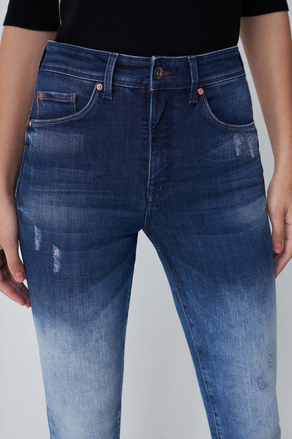 جينز  سكيني سيكرت جلامور بوش إن أزرق, Blue, large image number 4