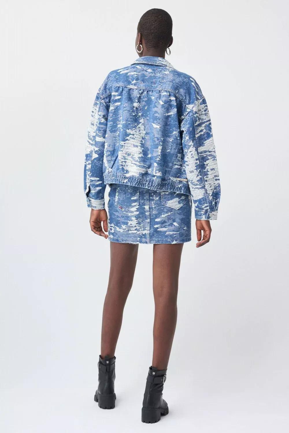 Blue Oversize Embroidered Denim Jacket, , large image number 2