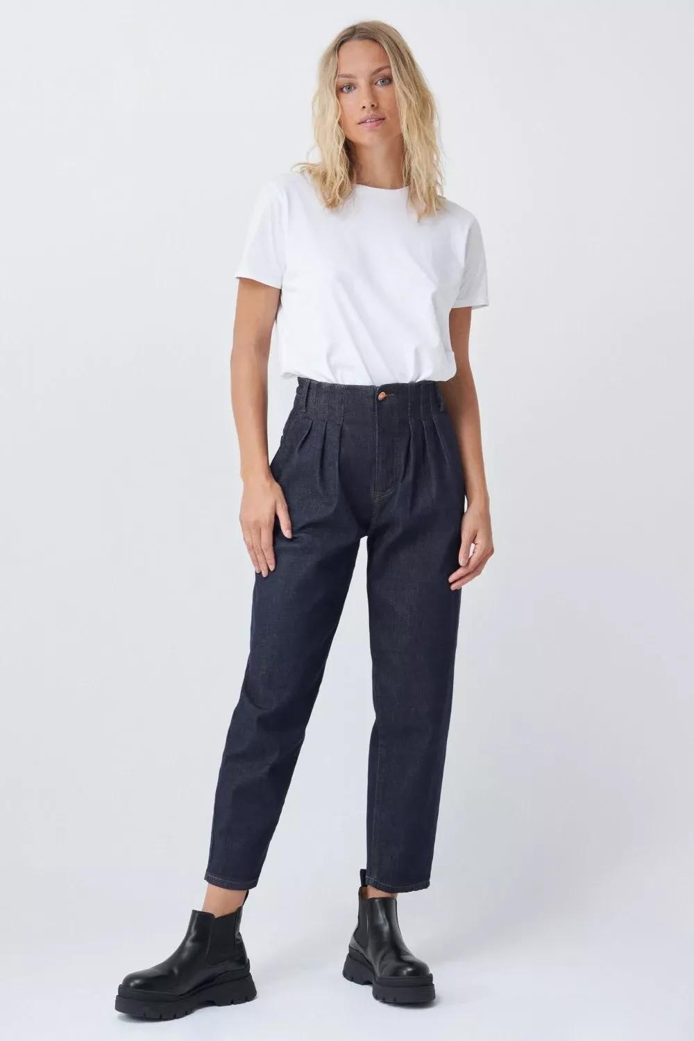 Blue Boyfriend Cropped Jeans, Blue, large image number 0
