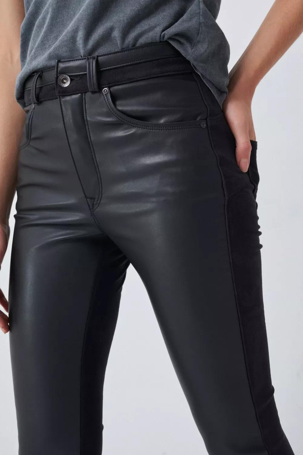 Black Push In Secret Glamor Capri Trousers, , large image number 4