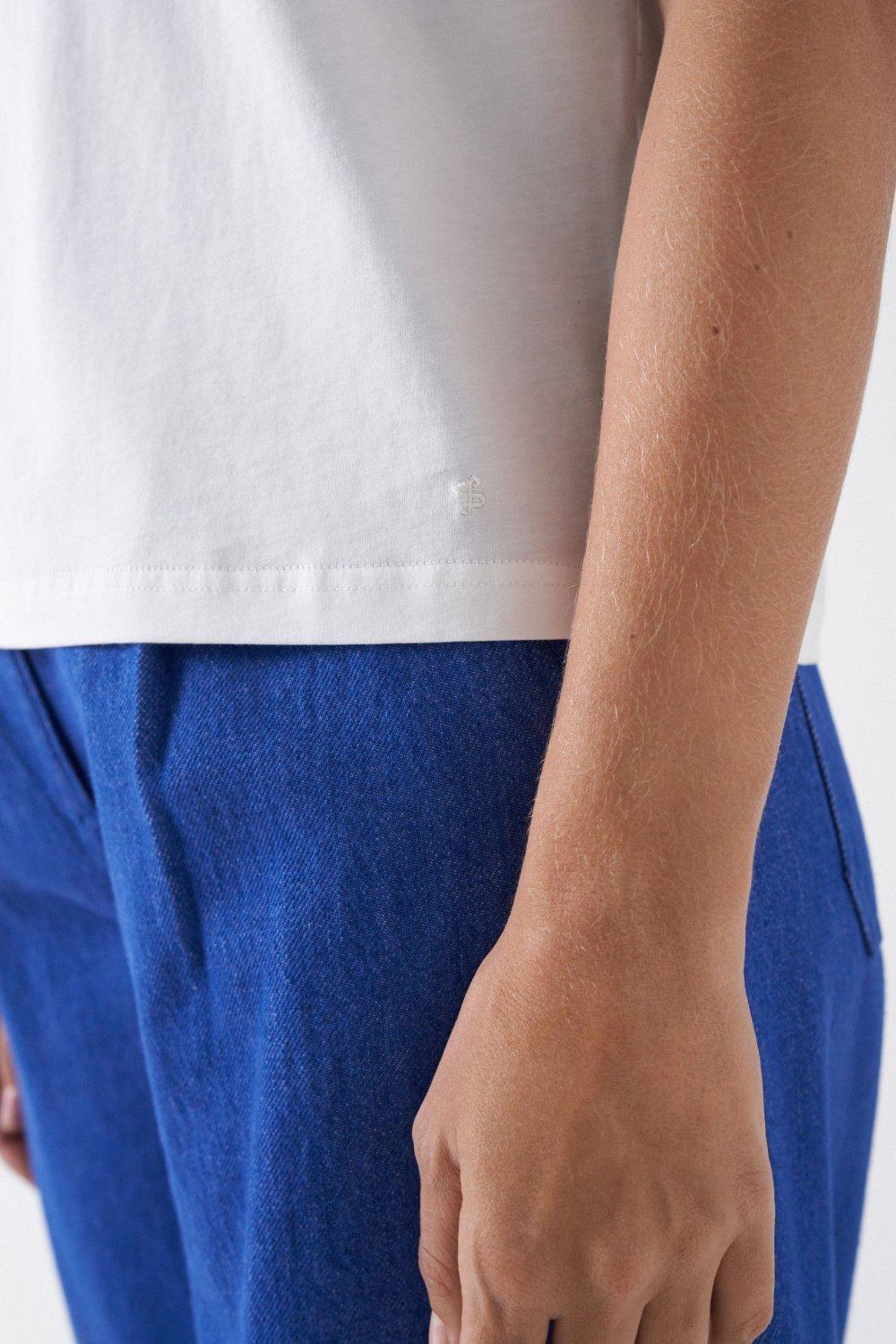 Flower Pocket Detail T-Shirt, White, large image number 4