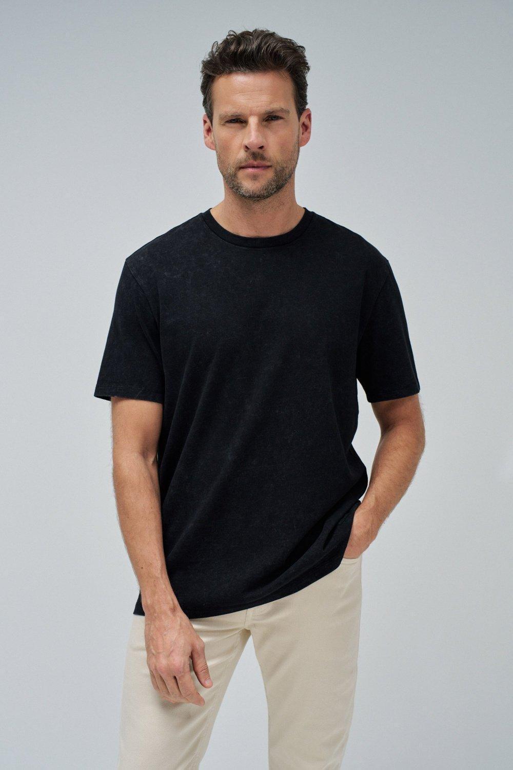 Black Solid Basic Casual T-Shirt, , medium