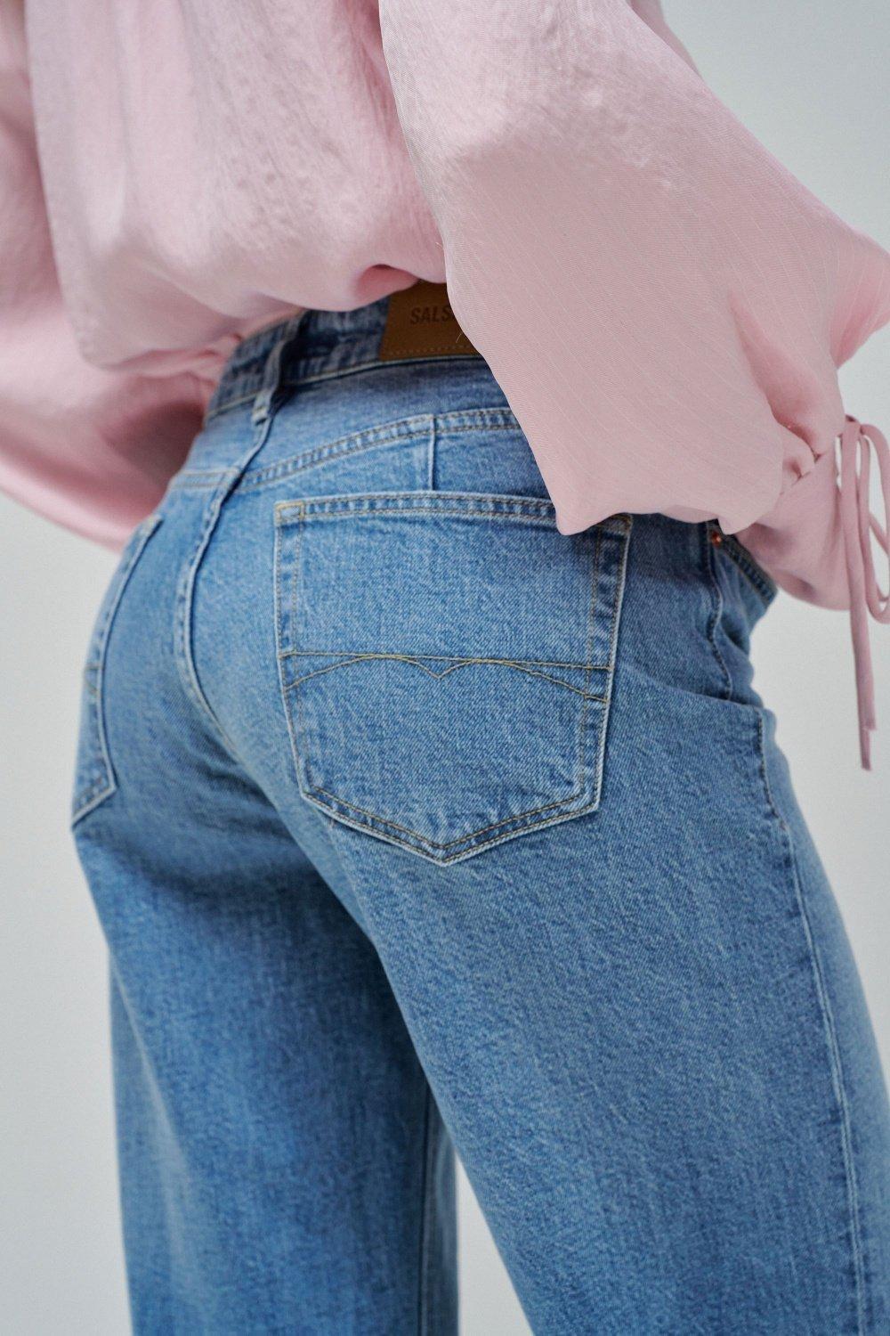 Light Wash Cropped Denim Jeans, , large image number 4
