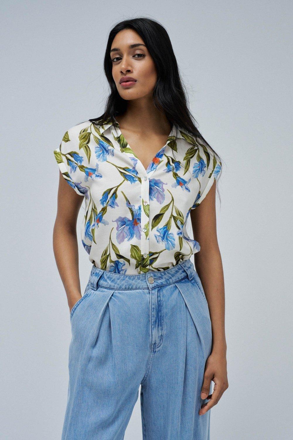 Blue Blouse With Floral Pattern, , large image number 0
