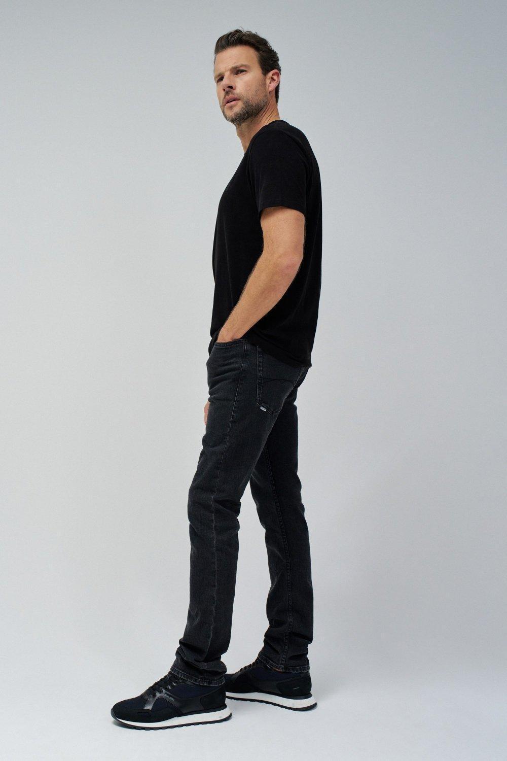 Black Solid Basic Casual T-Shirt, , large image number 2