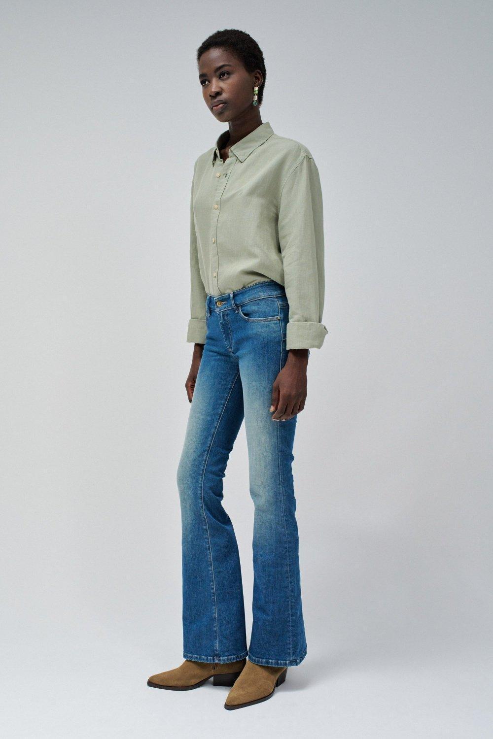 Blue Wonder Push Up Flare Jeans, , large image number 2