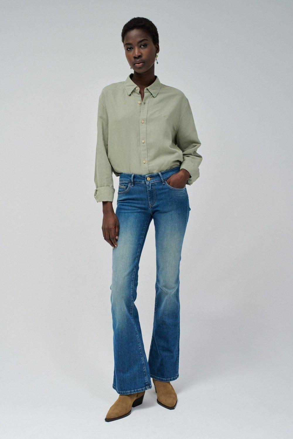 WONDER PUSH UP FLARE JEANS, Blue, large image number 1