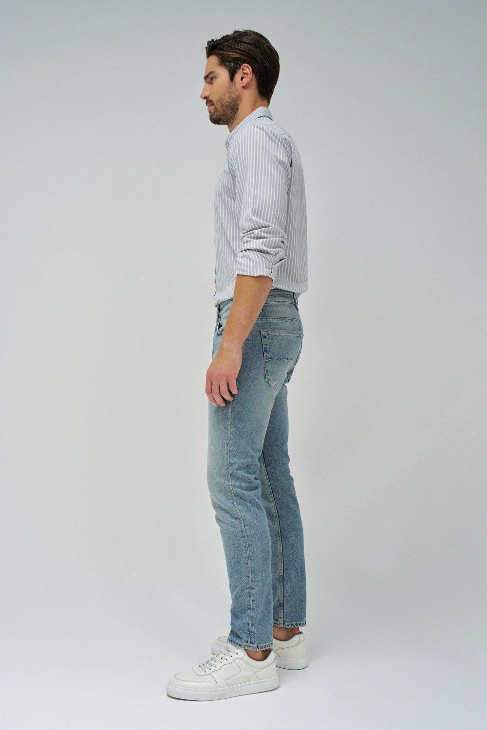 Light Wash Ankle-Length Jeans, , large image number 2